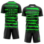 Benutzerdefinierte Uniform Grün Schwarz Sublimation Jersey Fußball Neon