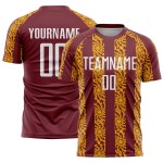 Burgunder Fußballform Benutzerdefiniertes Weiß-Gold-Trikot Abstrakte Uniform Sublimation Burgunder Fußballform Benutzerdefiniertes Weiß-Gold-Trikot Abstrakte Uniform Sublimation