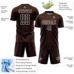 Benutzerdefinierte Fußballuniform Form Weiß Braun Jersey Sublimation Geometrisch Benutzerdefinierte Fußballuniform Form Weiß Braun Jersey Sublimation Geometrisch